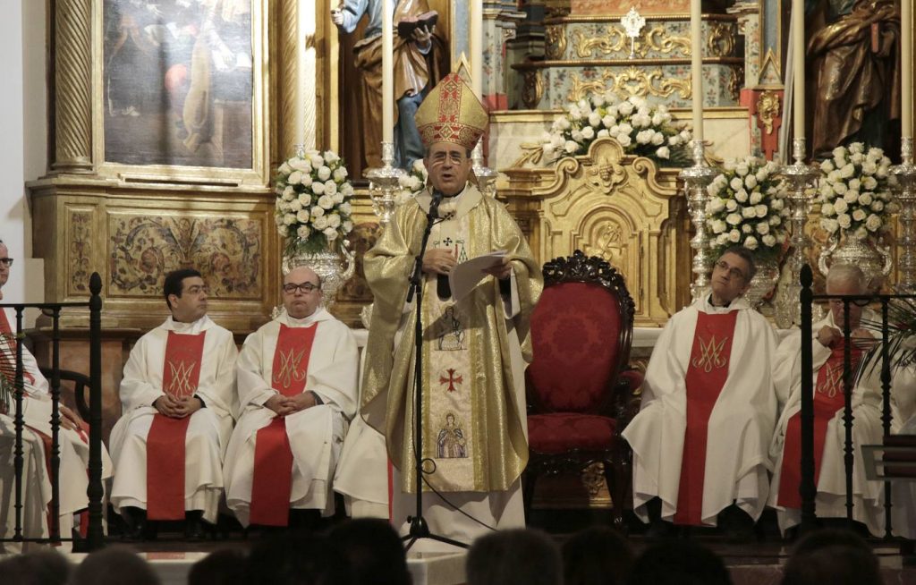 SEVILLA. 25.11.18. Monseñor Asenjo oficia misa en la iglesia de Santa Catalina. FOTO: JUAN FLORES. ARCHSEV.