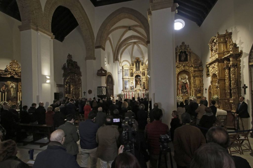 SEVILLA. 25.11.18. Monseñor Asenjo oficia misa en la iglesia de Santa Catalina. FOTO: JUAN FLORES. ARCHSEV.